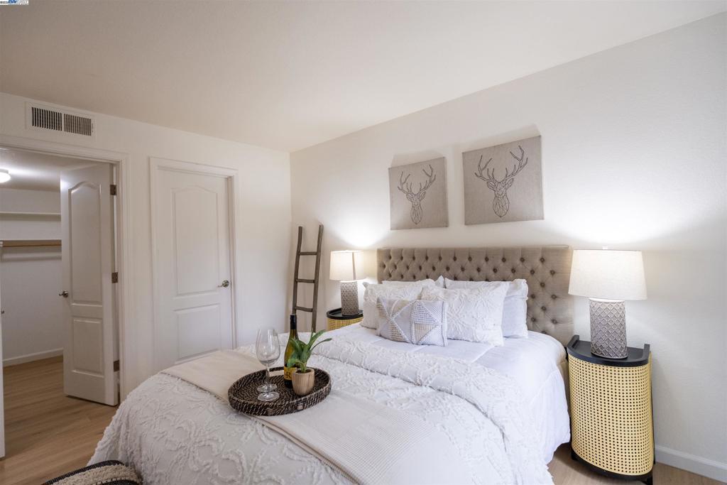 REFLECTIONS - Residential