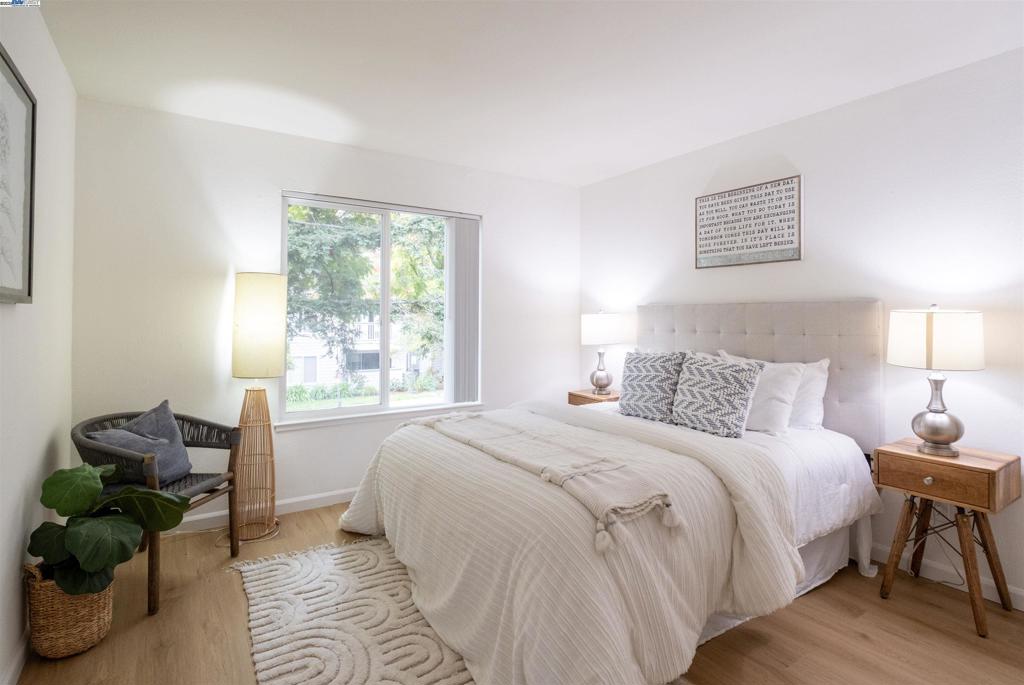 REFLECTIONS - Residential