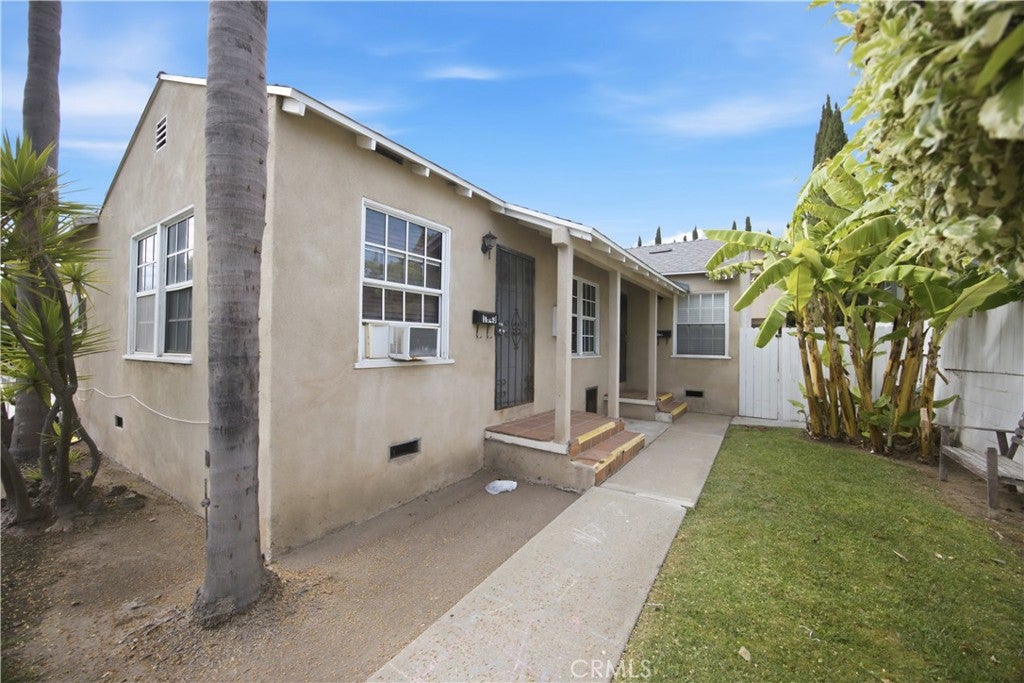 1641 W 204th Street
