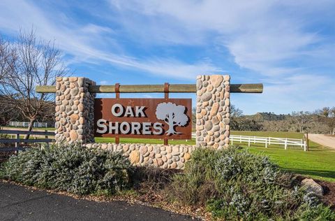 Tiny photo for 8730 Bluff Court, Bradley, CA 93426 (MLS # ML82041106)