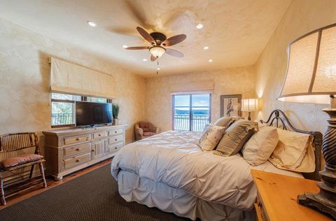 Tiny photo for 8730 Bluff Court, Bradley, CA 93426 (MLS # ML82041106)