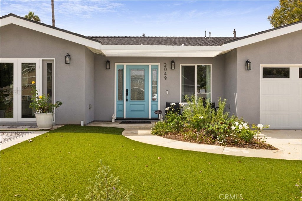 2049 Monrovia