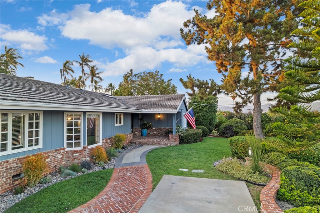 1618 Alapat Drive