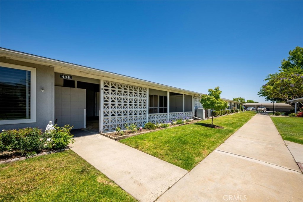 1562 Golden Rain Road 44D  M2