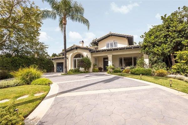 1935 LYANS DR, LA CANADA FLINTRIDGE, CA 91011 - Image 07cb2c0e16fffa9e09ced411e7356fb7/3729854838