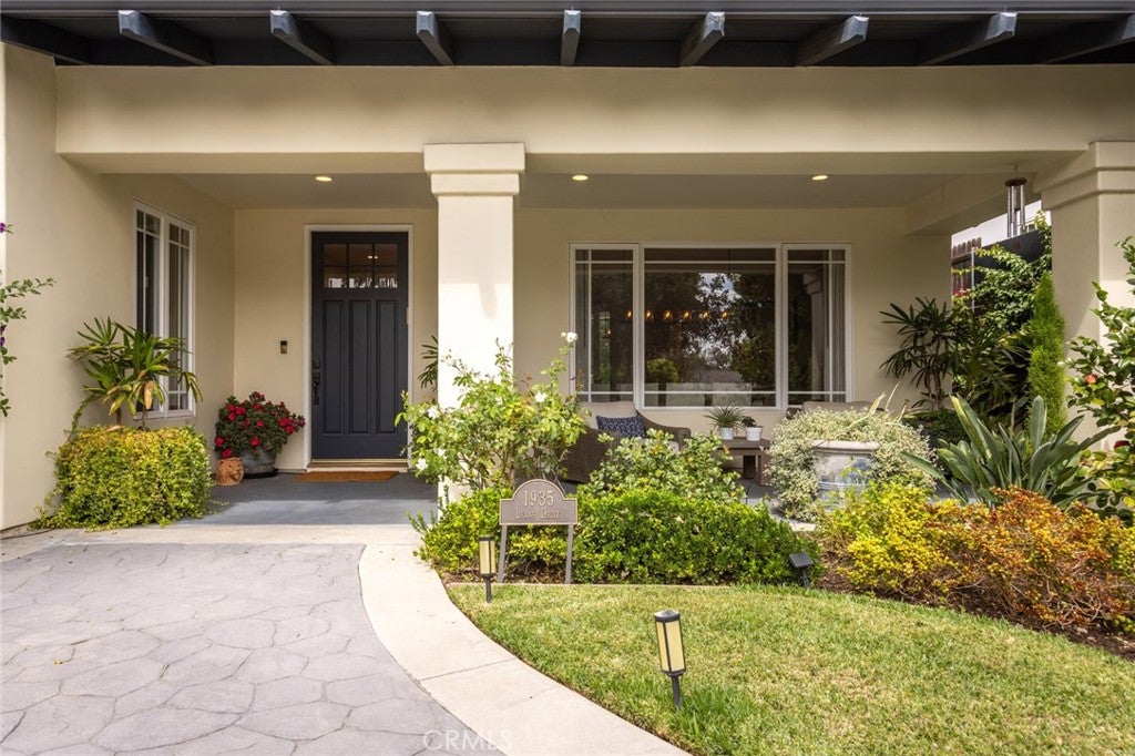 1935 Lyans Drive