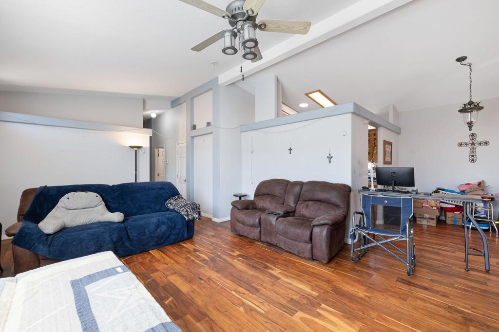 Alpine Village/Pyn P - Residential