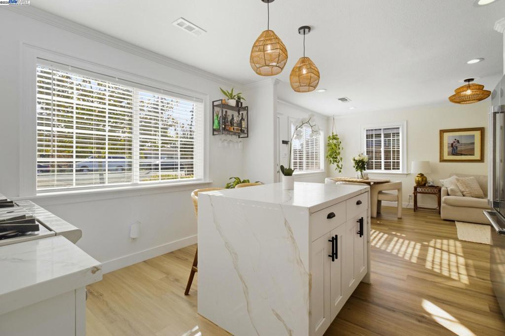 NORTH SIDE - Residential