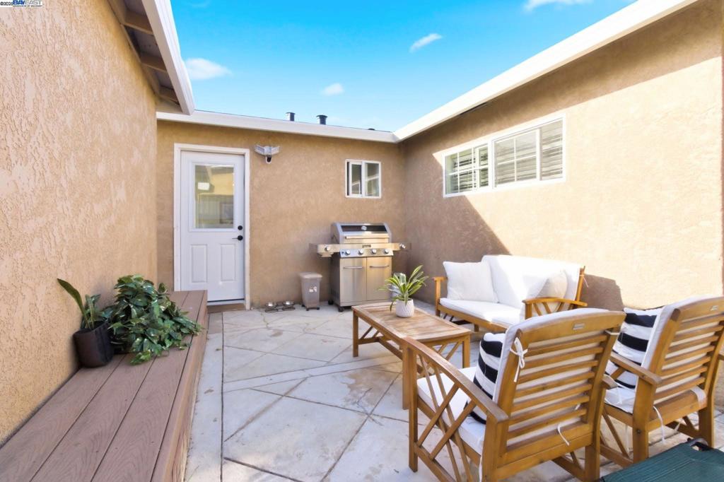 NORTH SIDE - Residential