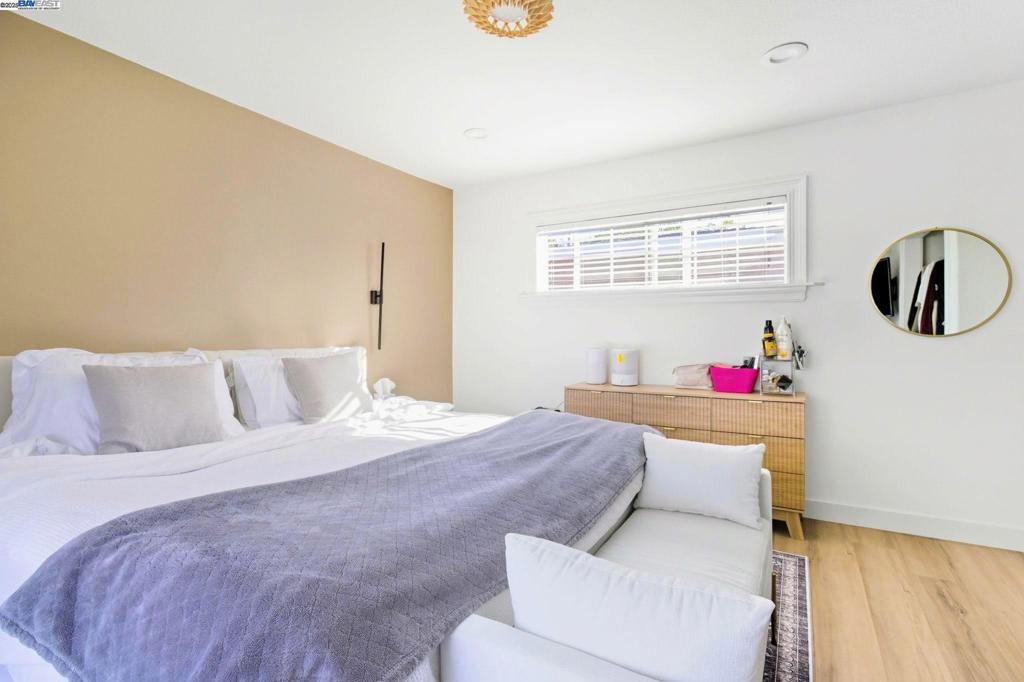 NORTH SIDE - Residential