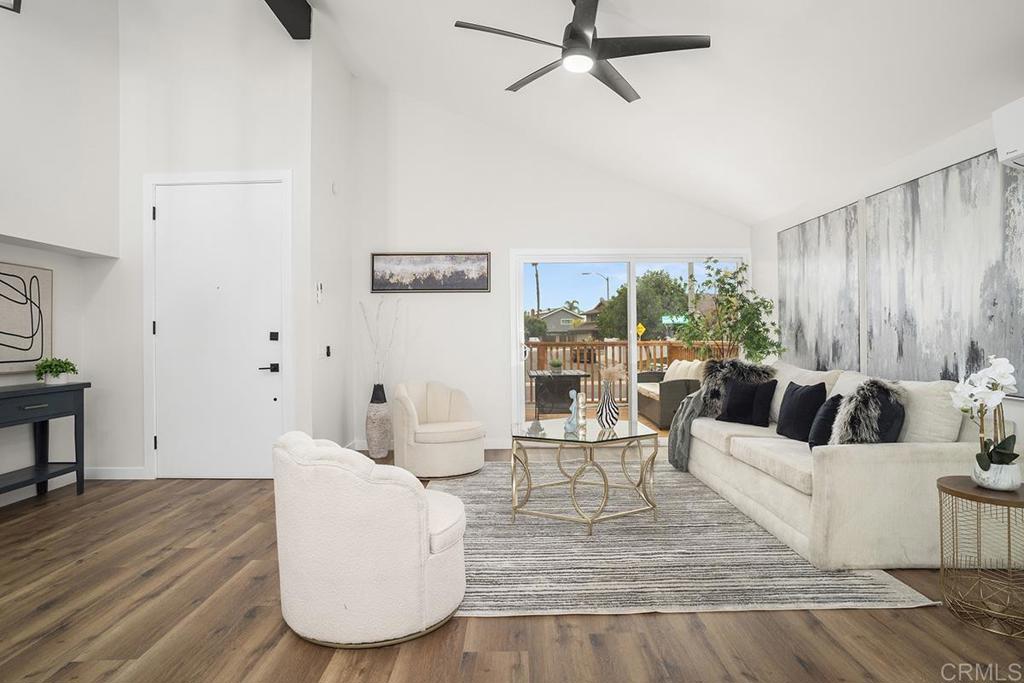 13837 Paseo Cardiel