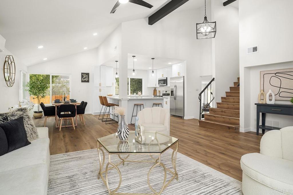 13837 Paseo Cardiel