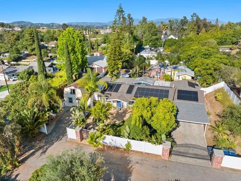 2042 Pheasant Run Fallbrook CA 92028
