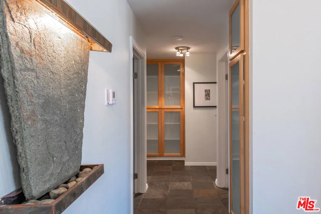 West Hills, California 91304, United States, 3 Bedrooms Bedrooms, ,2 BathroomsBathrooms,Residential,Pending,188792