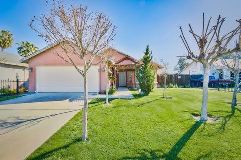 1951 Mcdonald Avenue Dos Palos CA 93620