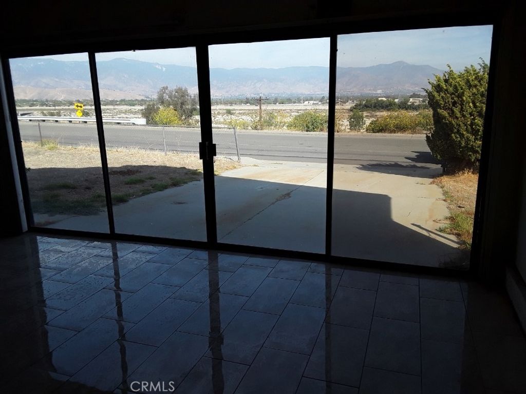 Photo of 818 Terrace Rd, San Bernardino, CA 92410 (MLS # IG25267587)