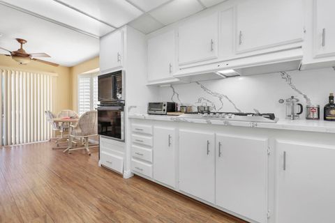 73450 Country Club Drive 76 Palm Desert CA 92260