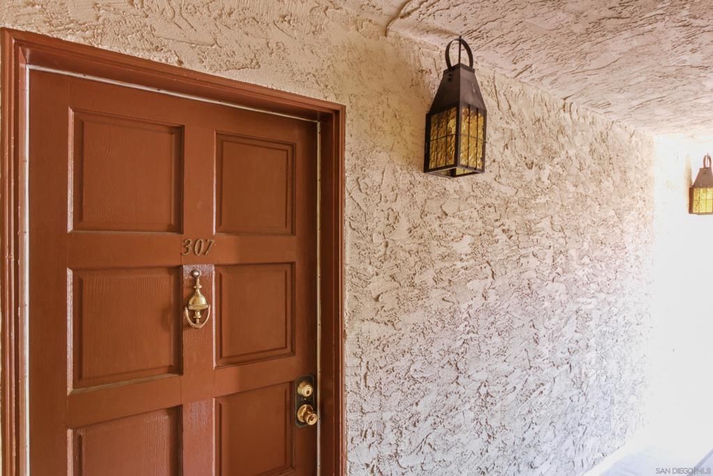 5718 Ravenspur Dr 307