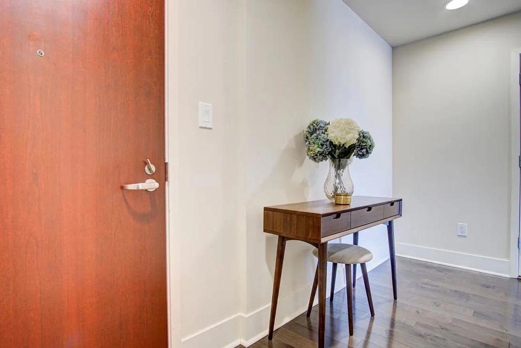 88 E San Fernando Street 1406