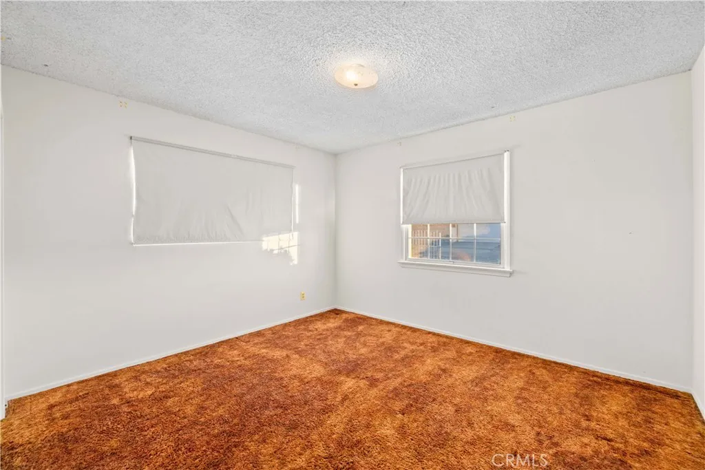 Palmdale, California 93552, United States, 3 Bedrooms Bedrooms, ,2 BathroomsBathrooms,Residential,Pending,252790