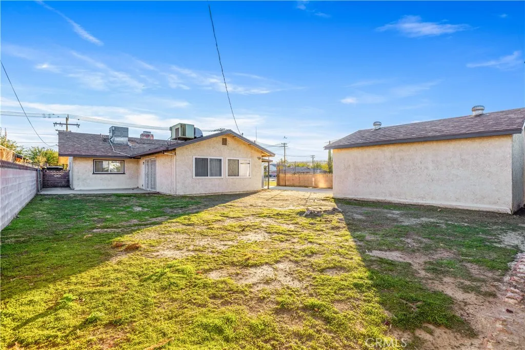 Palmdale, California 93552, United States, 3 Bedrooms Bedrooms, ,2 BathroomsBathrooms,Residential,Pending,252790