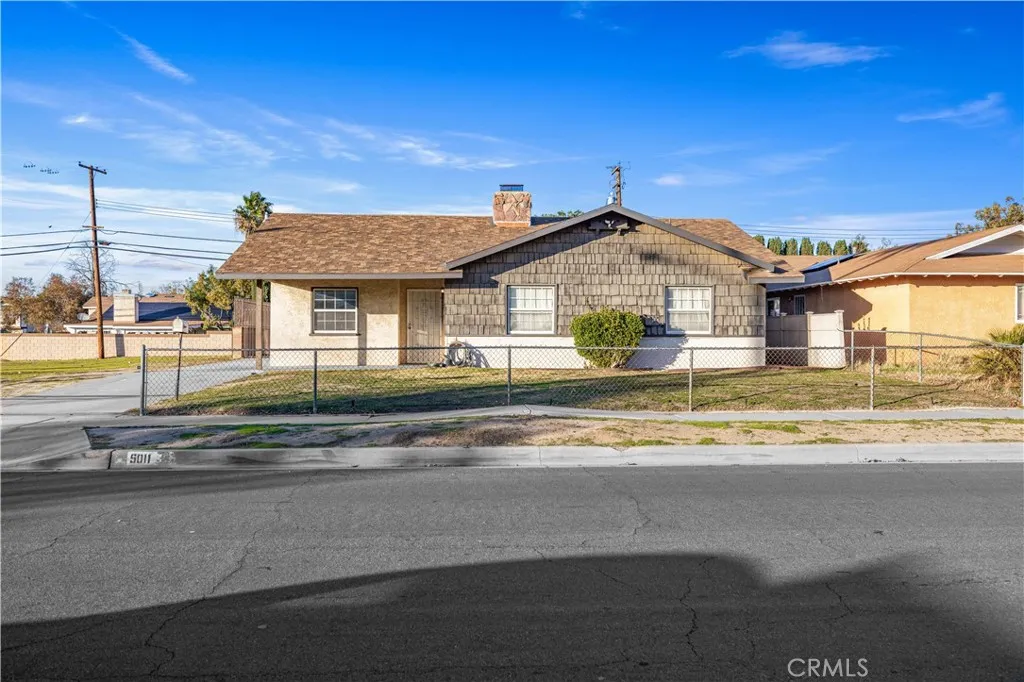 Palmdale, California 93552, United States, 3 Bedrooms Bedrooms, ,2 BathroomsBathrooms,Residential,Pending,252790