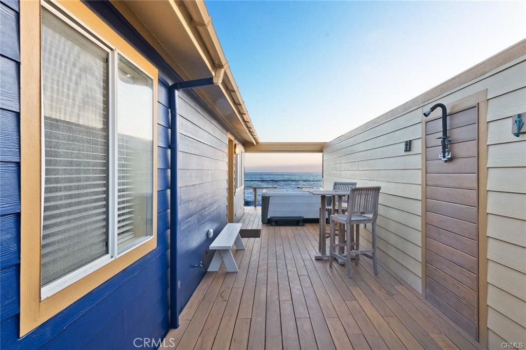 1880 N El Camino Real 8