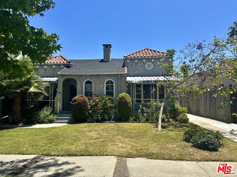 Photo of 1210 1/2 S Stanley Avenue, Los Angeles, CA 90019 (MLS # 25570707)
