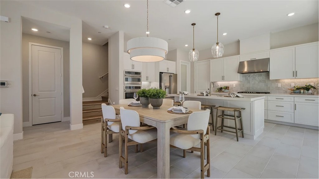 Ruby at Valencia - Residential