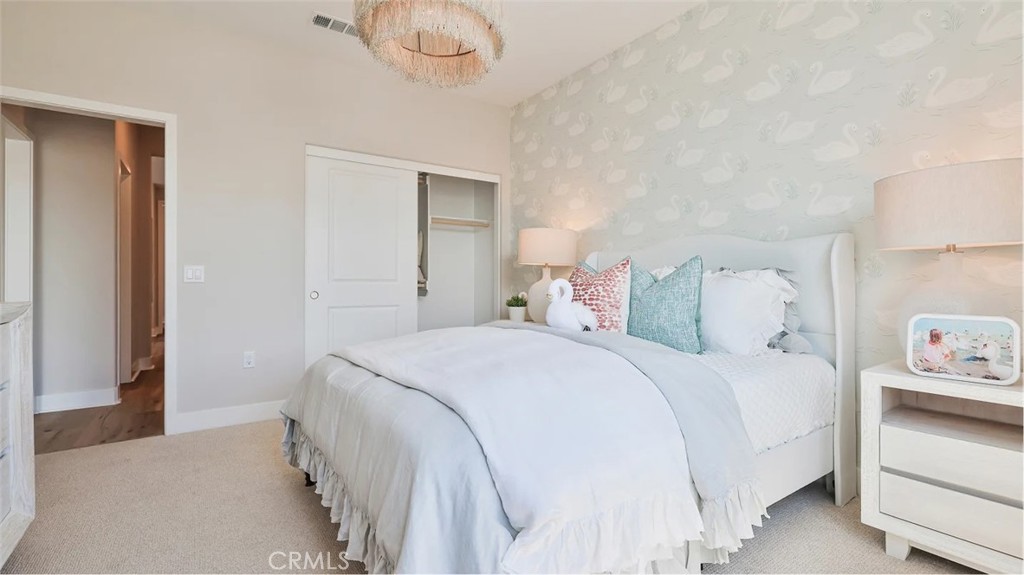 Ruby at Valencia - Residential