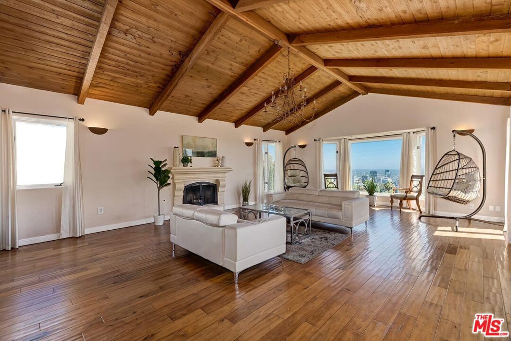 Properties 1 6324 Quebec Drive