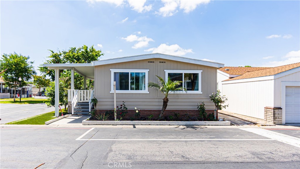 Photo 1 of 34 — 5815 E La Palma 286, Anaheim, CA 92807