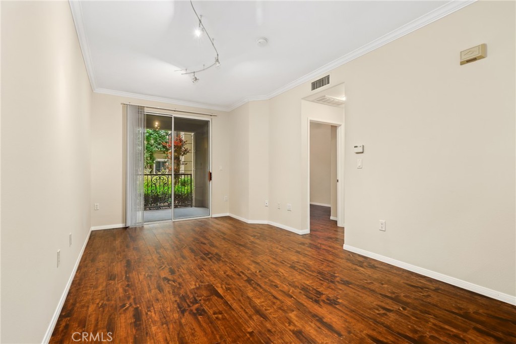 3125 Watermarke Place