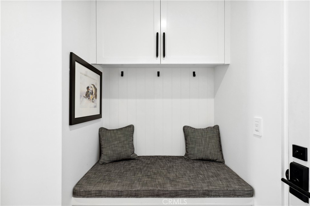 Corona del Mar North of PCH (CNHW) - Residential