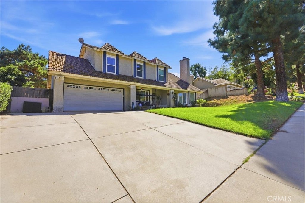 11262 Sweetwater Drive