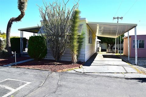 Photo of 56425 29 Palms Highway #100, Yucca Valley, CA 92284 (MLS # JT25248409) Photo of 56425 29 Palms Highway #100, Yucca Valley, CA 92284 (MLS # JT25248409)