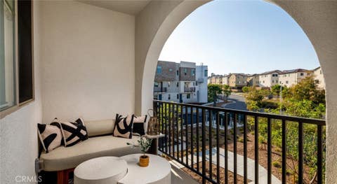 Photo of 1586 W Maddison Way, San Pedro, CA 90732 (MLS # SB26143886)