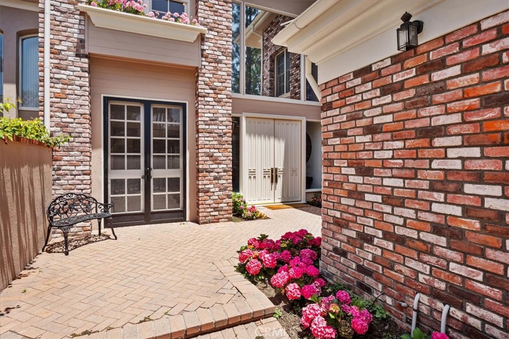 12303 Ridge Circle
