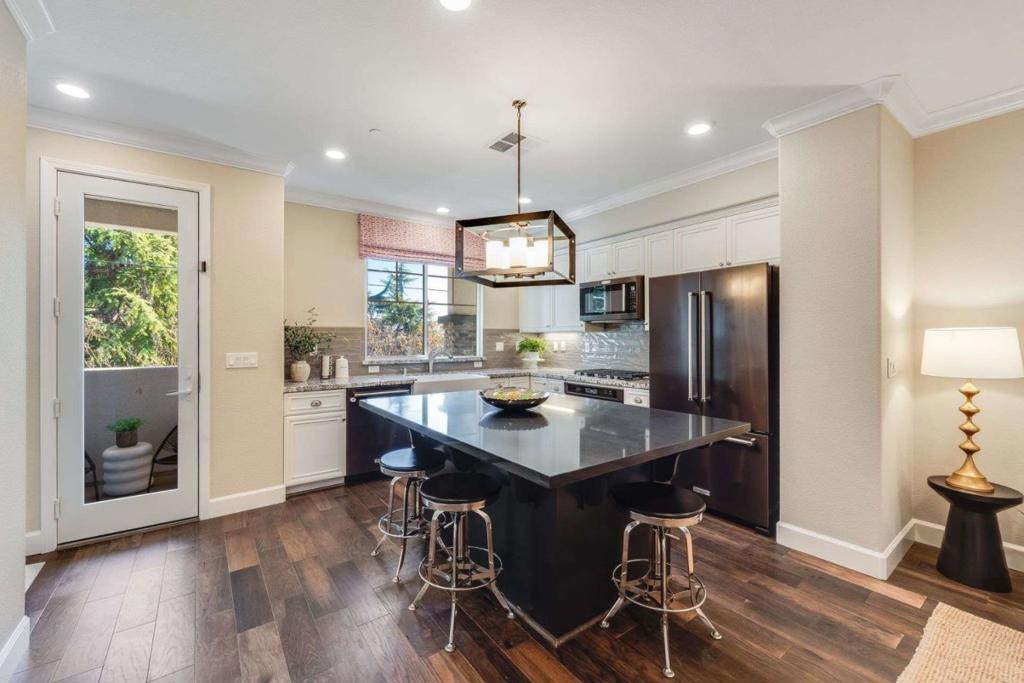 245 Spring Harvest Road