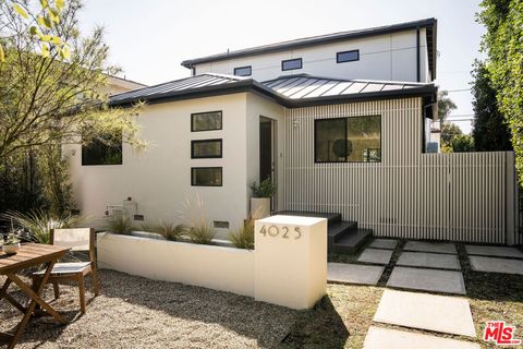 Photo of 4025 Beethoven Street, Los Angeles, CA 90066 (MLS # 25610357) Photo of 4025 Beethoven Street, Los Angeles, CA 90066 (MLS # 25610357)