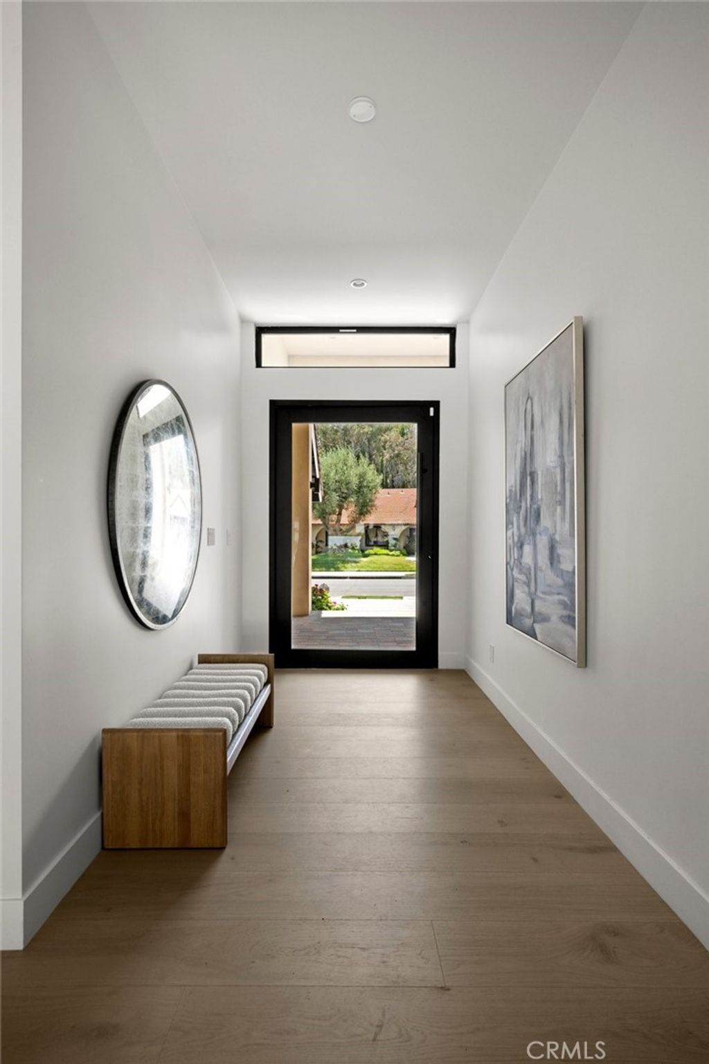 Photo of 5100 Orrville Avenue, Woodland Hills, CA 91367 (MLS # SR26060506)