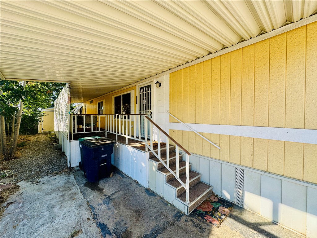 333 S Dennison 6
