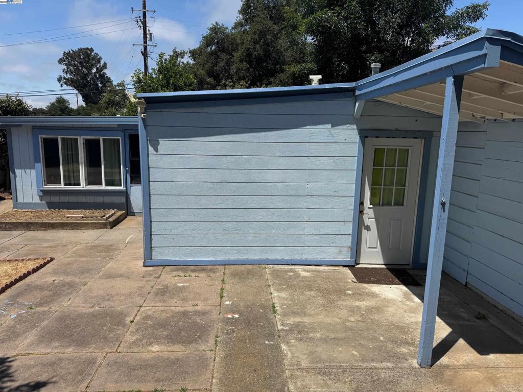 CANYON HEIGHTS - Residential