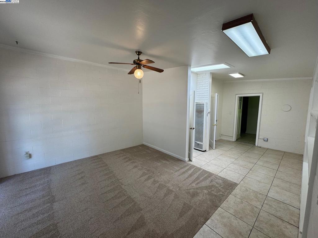 CANYON HEIGHTS - Residential