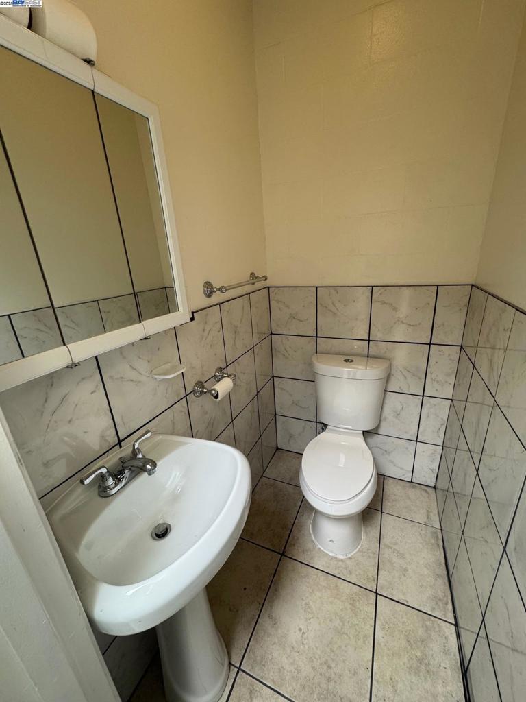 CANYON HEIGHTS - Residential