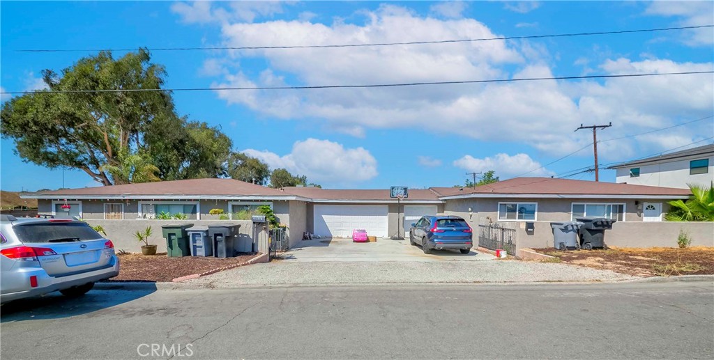 4549 W 186th Street