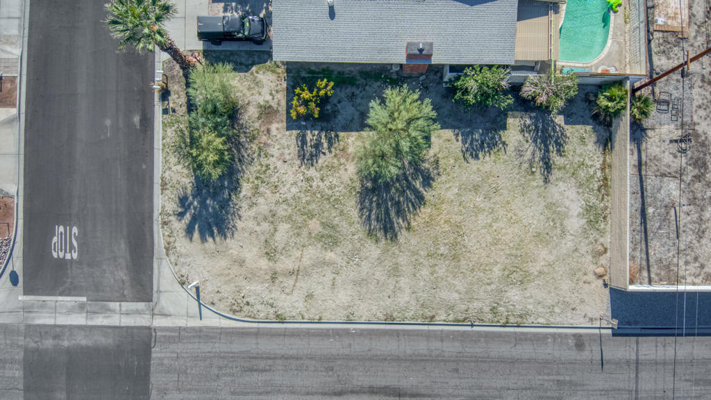 La Quinta Cove - Land