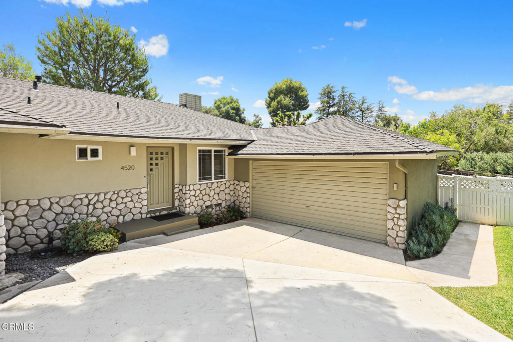 4520 Lone Pine Lane