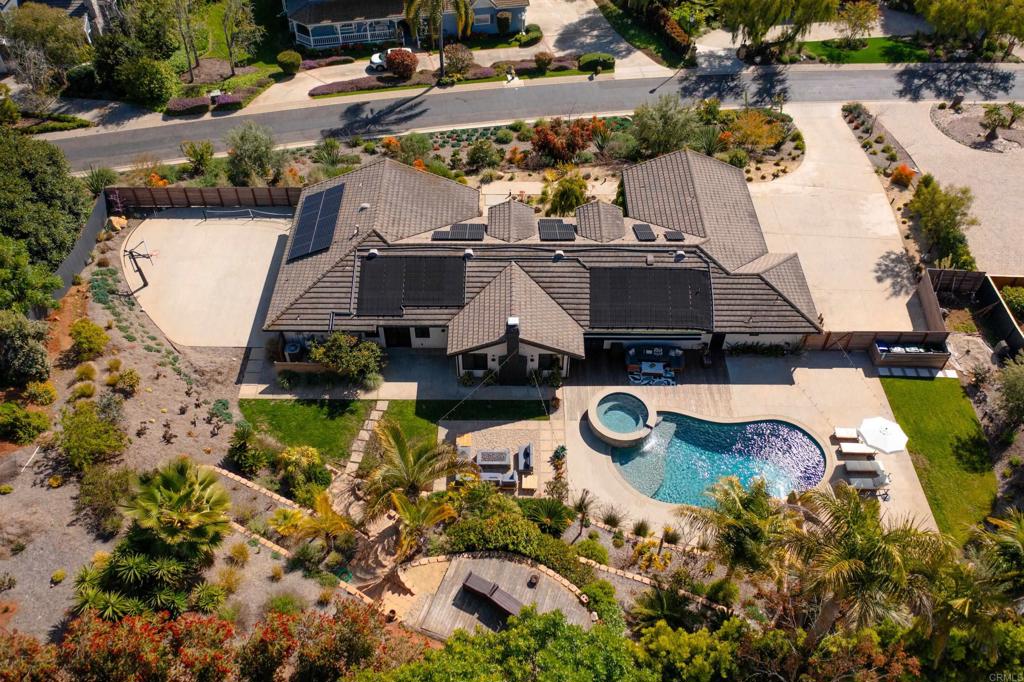 1637 Kings Way