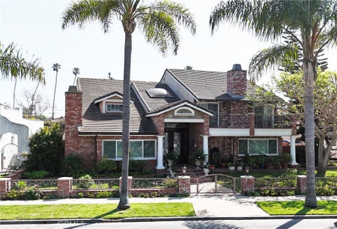 Photo of 920 11th ST, Huntington Beach, CA 92648 (MLS # OC26138063)